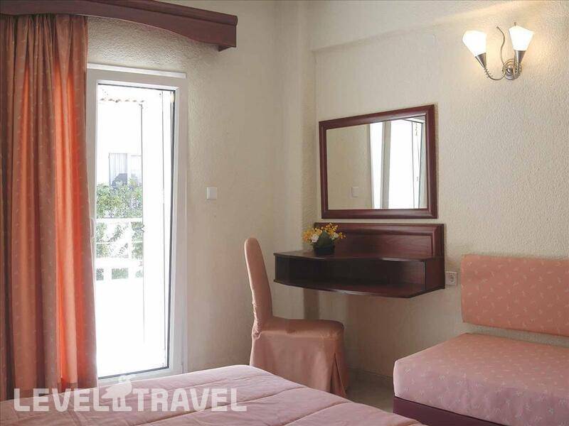Фотография Loutra Beach Hotel