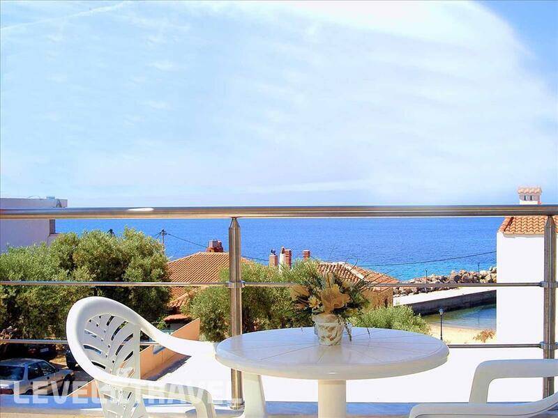Фотография Loutra Beach Hotel