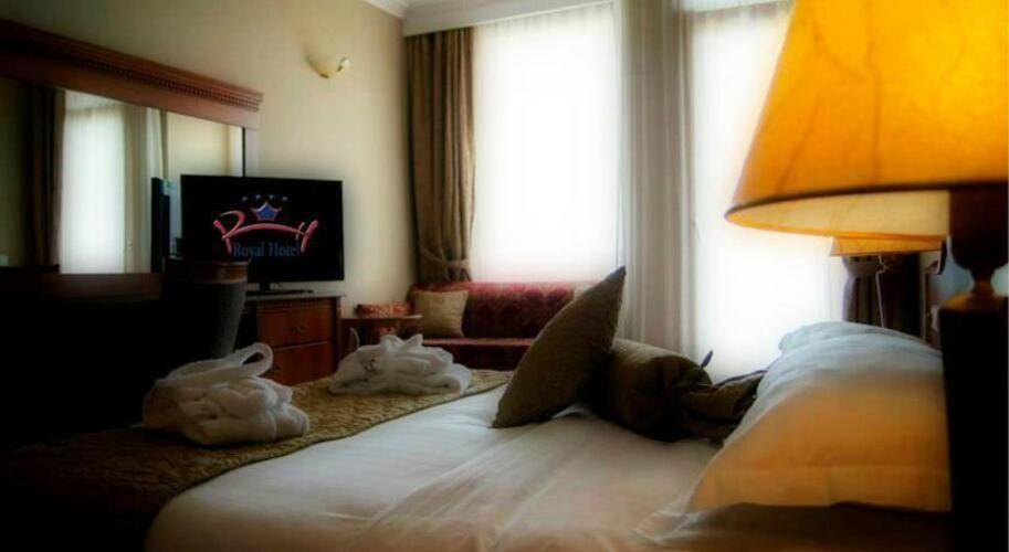 Royal Hotel