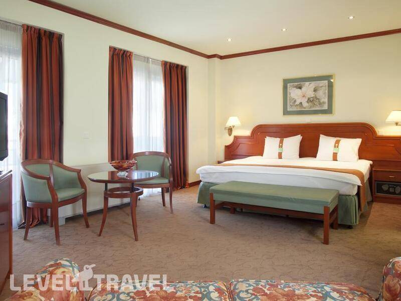 Фотография Holiday Inn Hotel