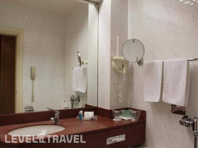 Фотография Holiday Inn Hotel