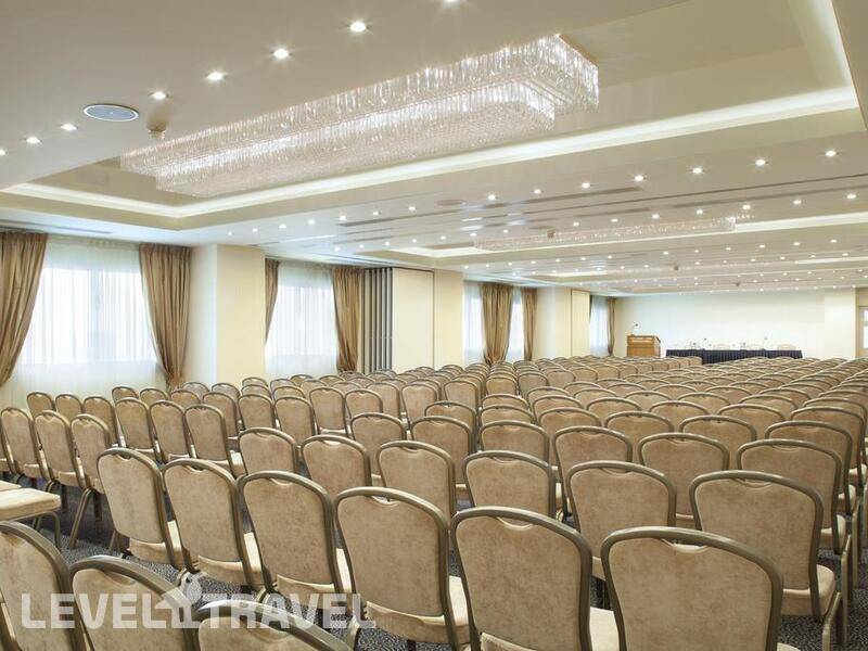 Фотография Holiday Inn Hotel