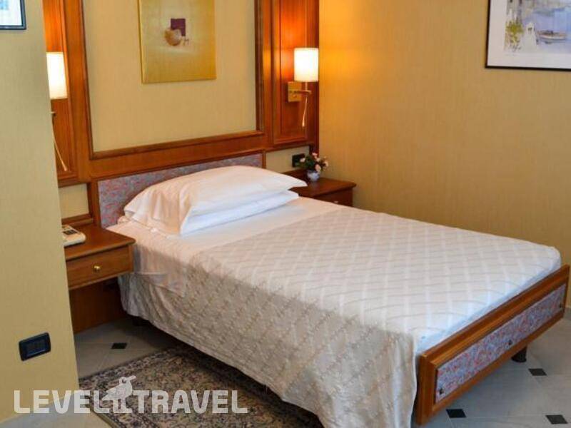 Фотография Bellevue Et Mediterranee Hotel