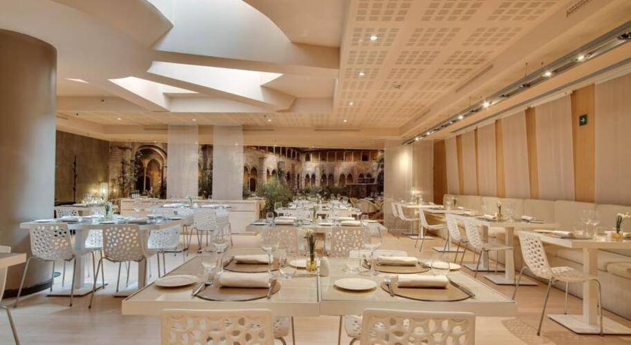 Rafael Hoteles Badalona — фото 30