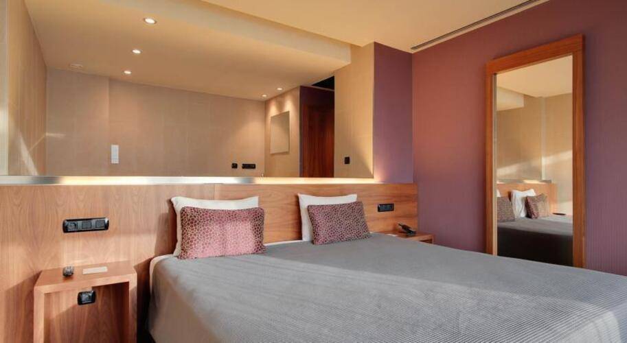 Rafael Hoteles Badalona — фото 25