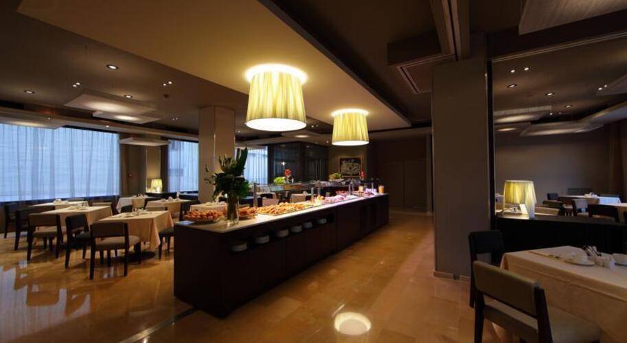 Attica 21 Barcelona Mar — фото 37