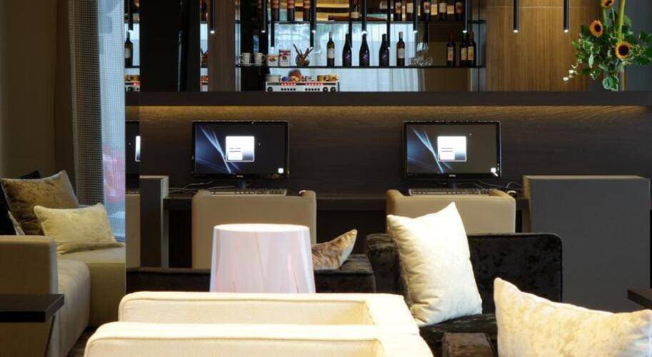 Attica 21 Barcelona Mar — фото 12