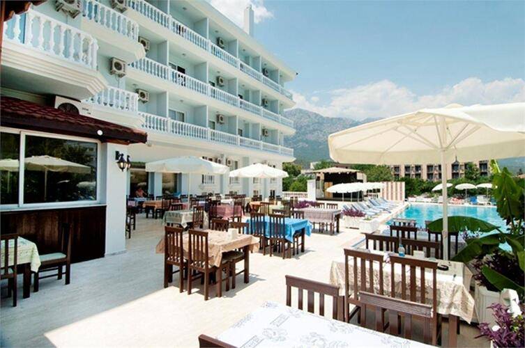 Mira Garden Resort