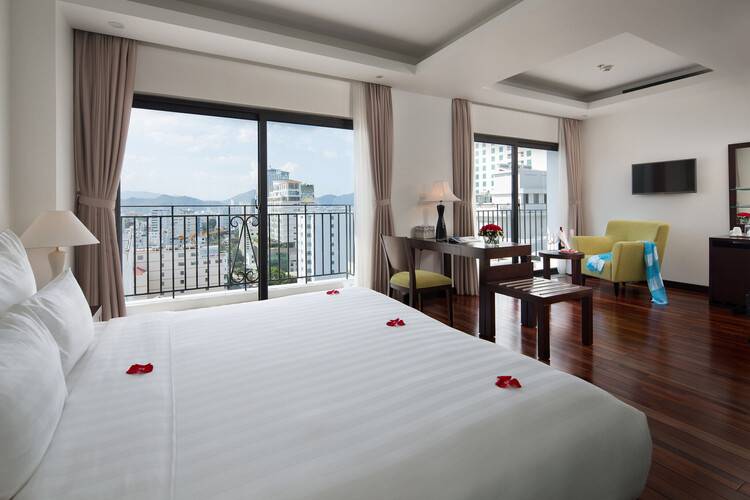 Legend Sea Hotel