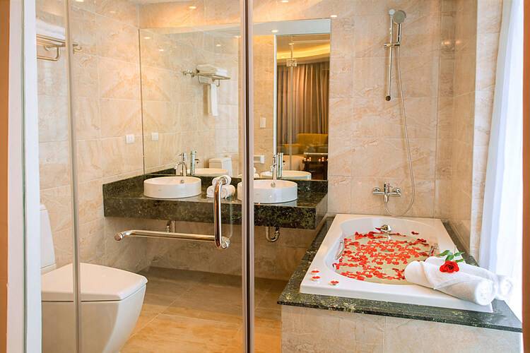 Legend Sea Hotel