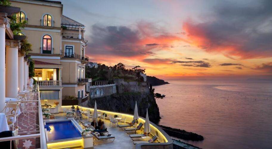 Bellevue Syrene Hotel