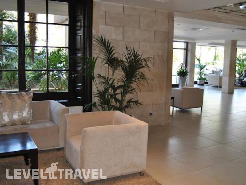 Фотография Zafiro Rey Don Jaime (Ex. Viva Rey Don Jaime Hotel)