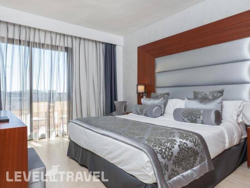 Фотография Zafiro Rey Don Jaime (Ex. Viva Rey Don Jaime Hotel)