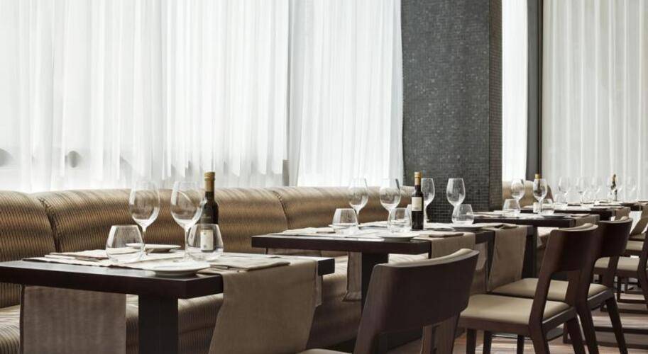 Hilton Barcelona Hotel — фото 22