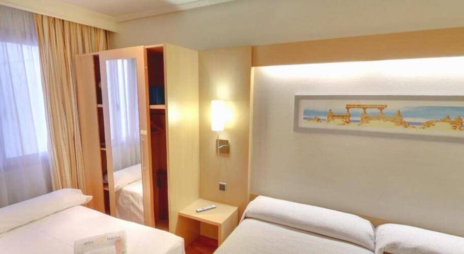 Abba Rambla Hotel — фото 3