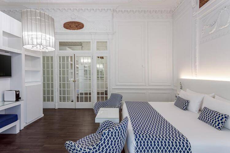 Room Mate Carla — фото 23