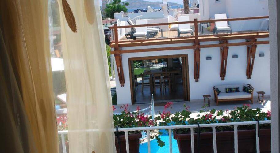The Corner Boutique Hotel