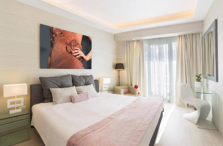 St. George Lycabettus Hotel