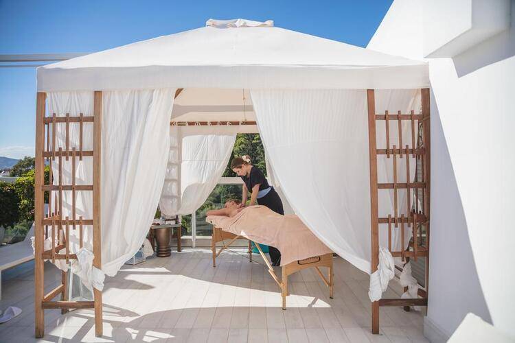 St. George Lycabettus Hotel