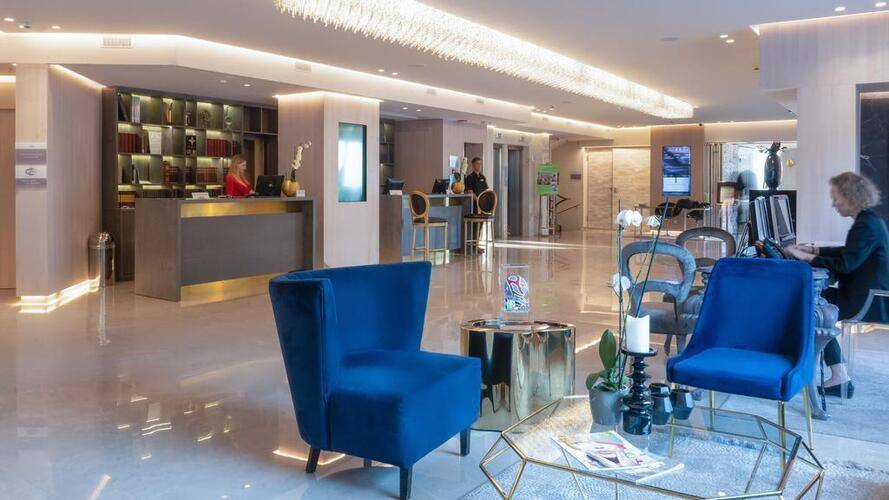 St. George Lycabettus Hotel