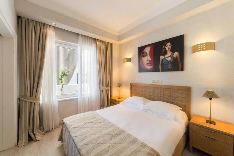 St. George Lycabettus Hotel