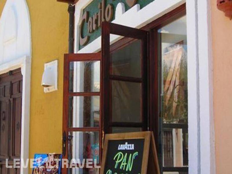 Фотография Apartamentos Pueblo Acantilado Suites