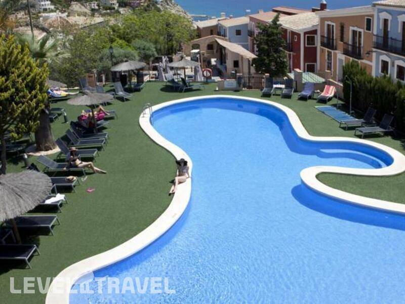 Фотография Apartamentos Pueblo Acantilado Suites