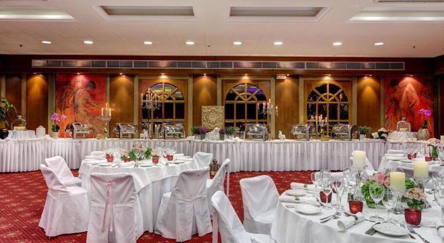 President Hotel