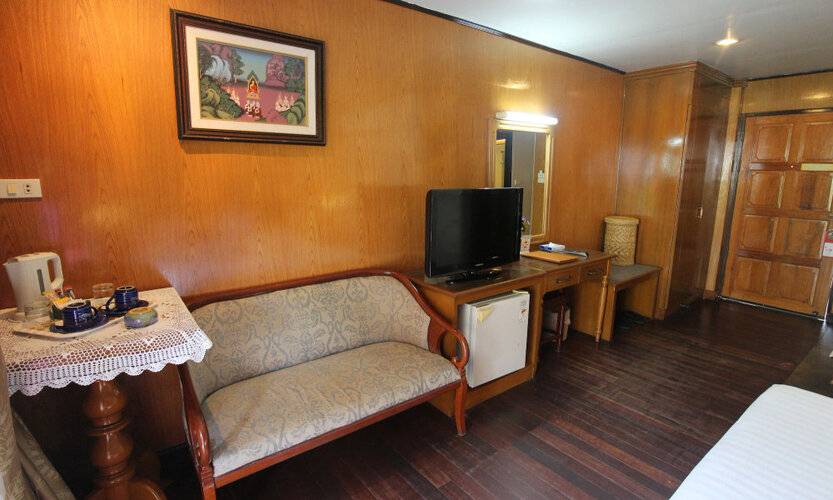 Phi Phi Banyan Villa