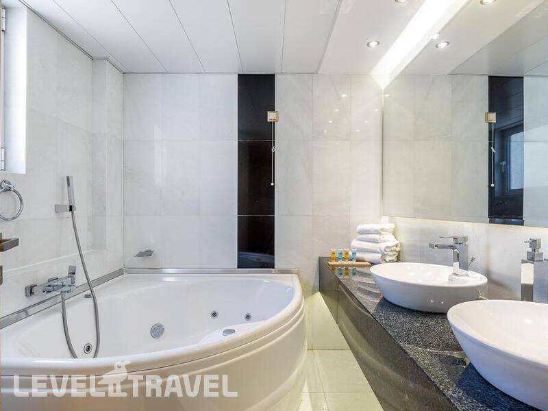 Фотография Oasis Hotel Apartments