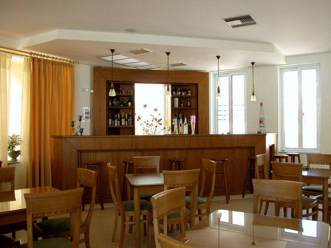 Nontas Hotel