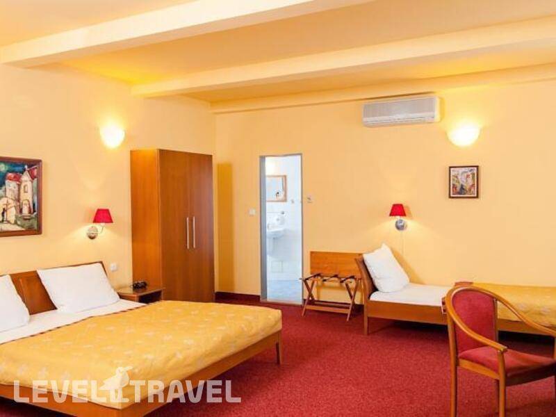 Фотография Cloister Inn Hotel