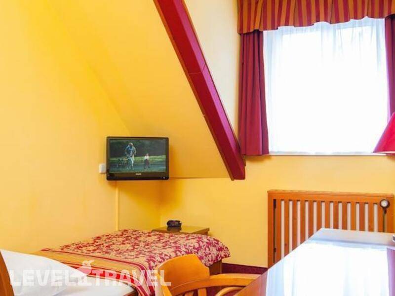 Фотография Cloister Inn Hotel