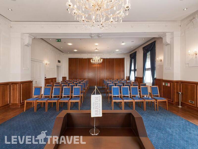 Фотография Bristol Hotel