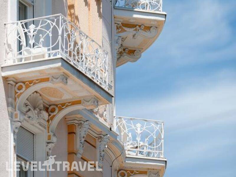 Фотография Bristol Hotel