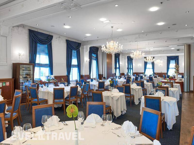Фотография Bristol Hotel