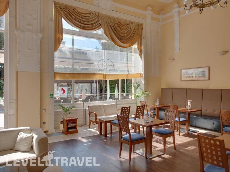 Фотография Bristol Hotel