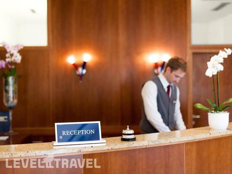 Фотография Bristol Hotel