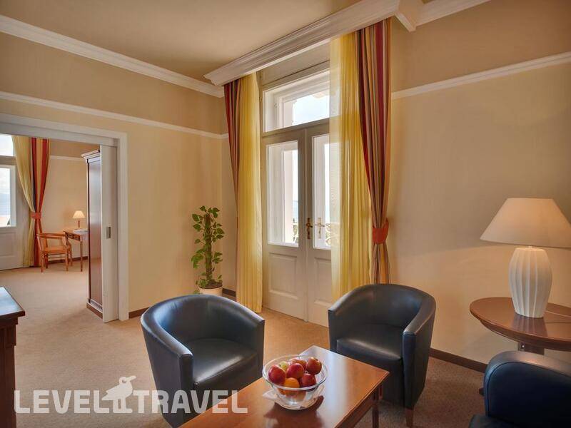 Фотография Bristol Hotel