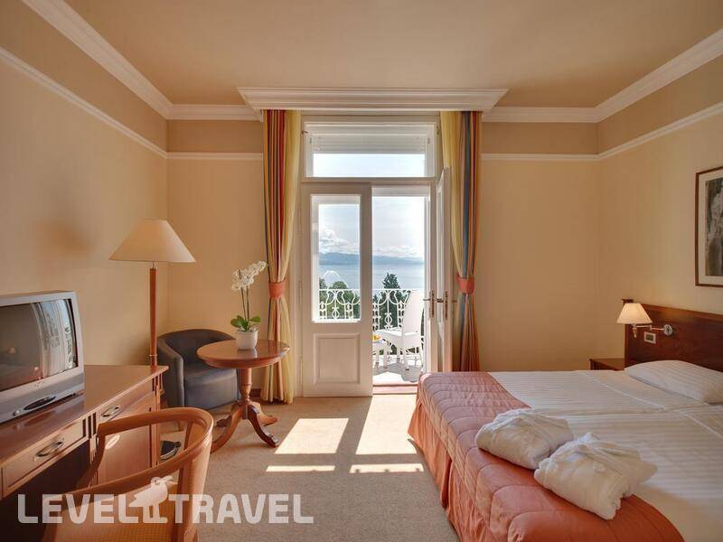Фотография Bristol Hotel