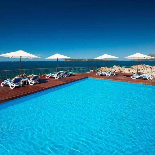 Royal Ariston Hotel