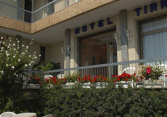 Tirreno Hotel