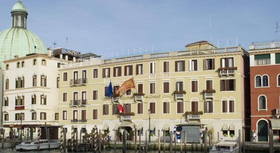 Carlton Grand Canal Hotel