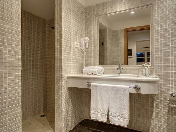 Barcelo Hydra Beach Resort