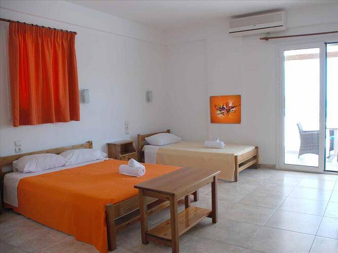 Aithrio Hotel