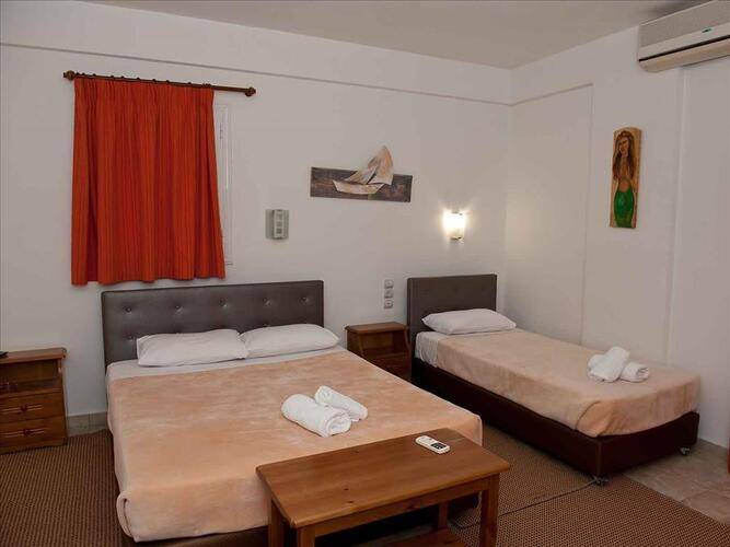 Aithrio Hotel