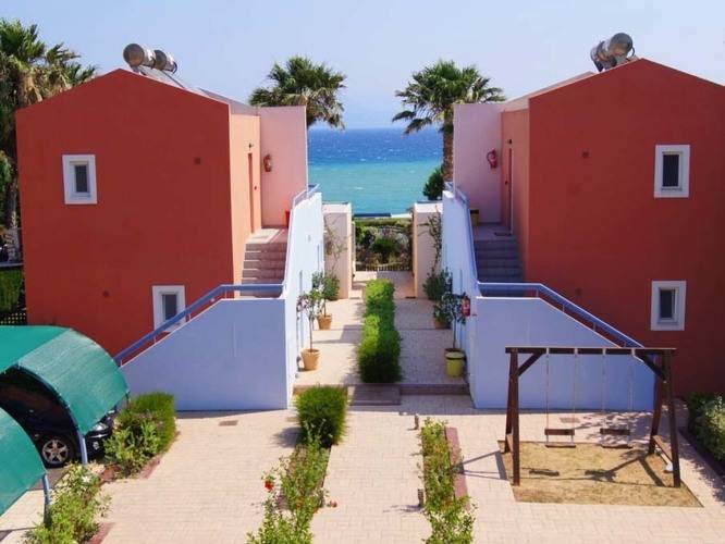 Aithrio Hotel