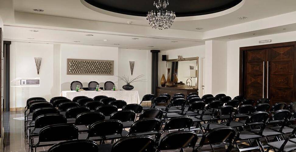 Best Western Plus Embassy Hotel