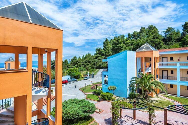 Atrium Hotel