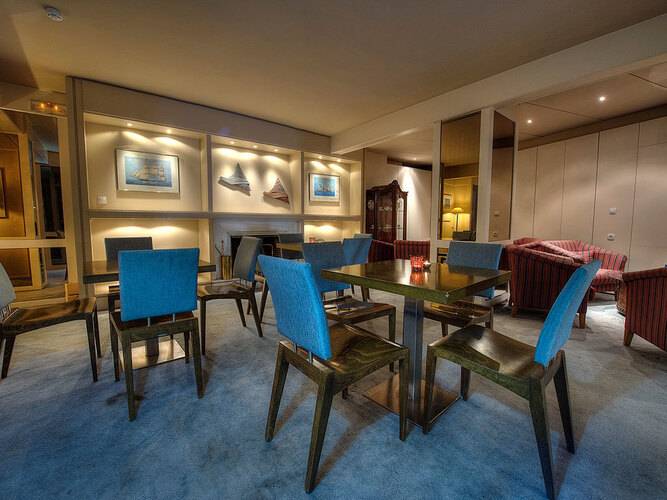Abc Hotel